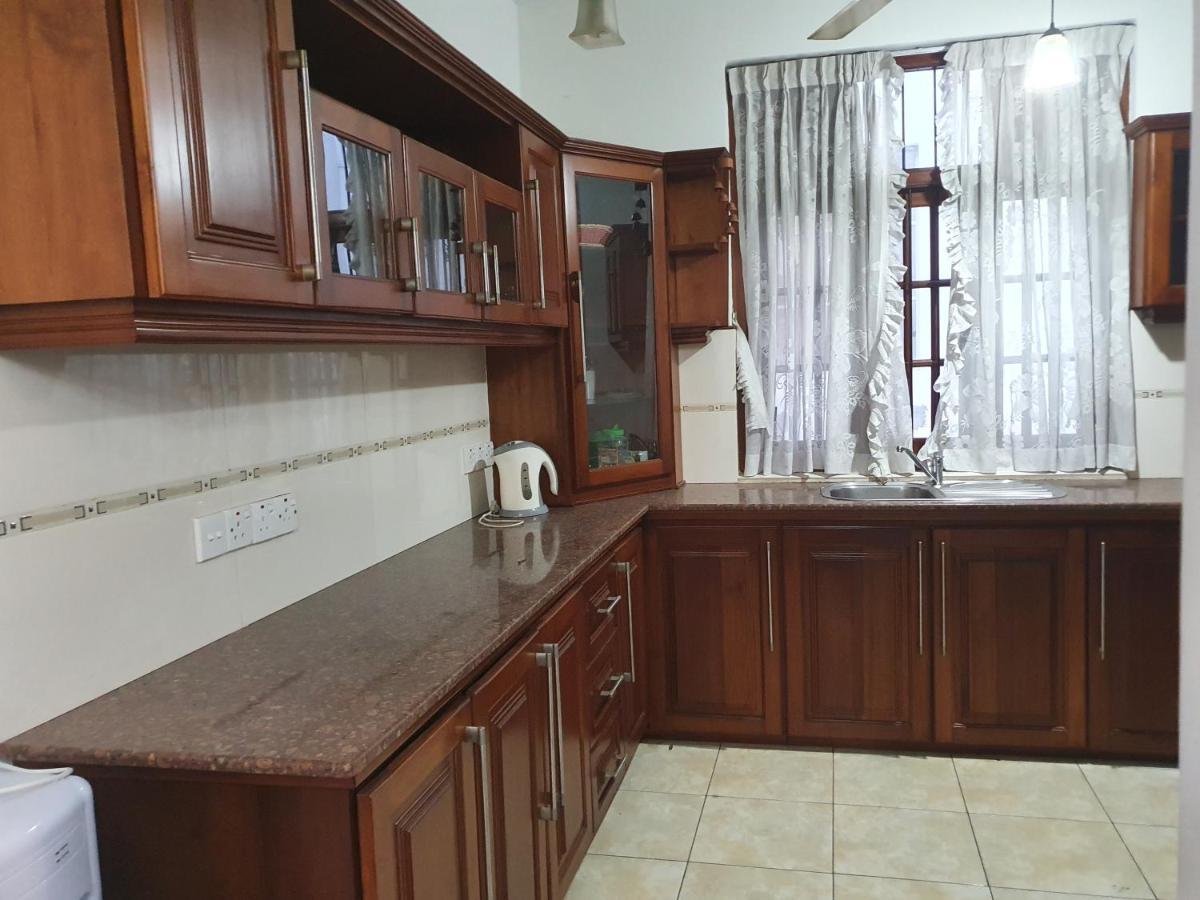 Apartment M-stay Colombo *