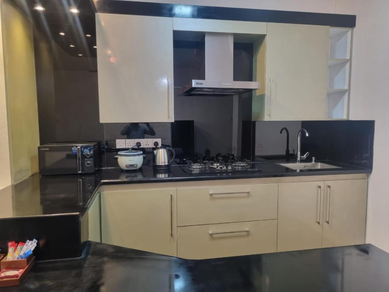 Apartment M-stay Colombo *