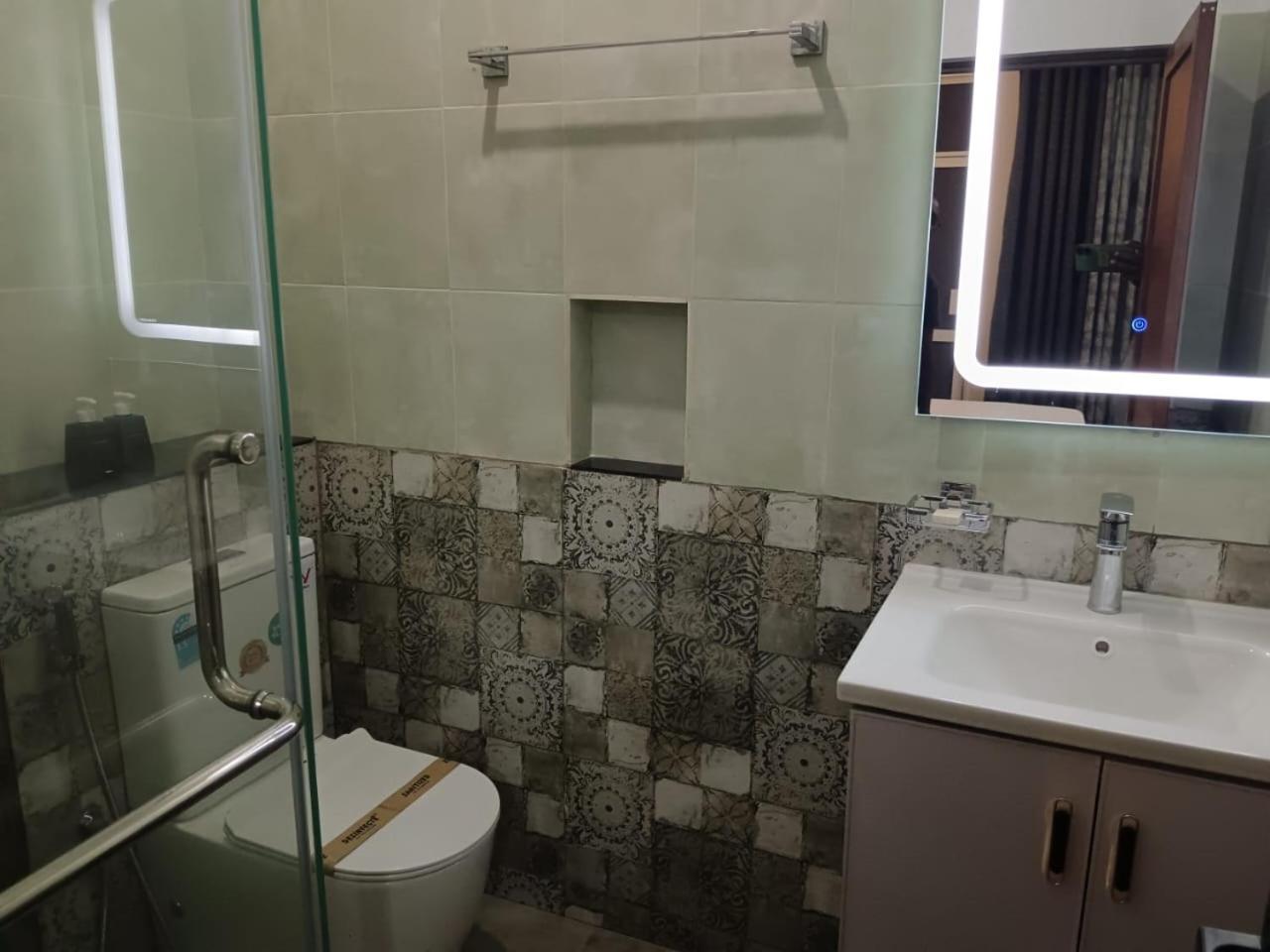 M-stay Colombo Apartment Sri Jayewardenepura Kotte